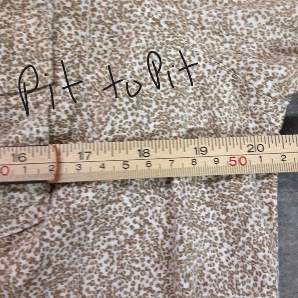 Christopher & Banks Womans Button Down Size Large Roll Tab Sleeve, Pockets - Picture 7 of 8